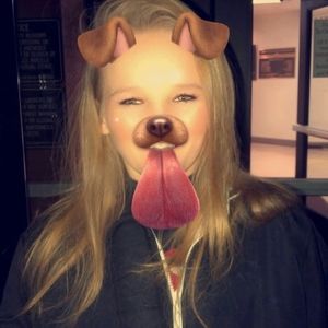 Meet your Posher, Ashley